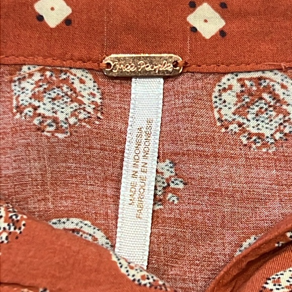 Free People Little Secrets Voile Bandana Print Shirt in APRICOT Oversized M - Picture 5 of 10